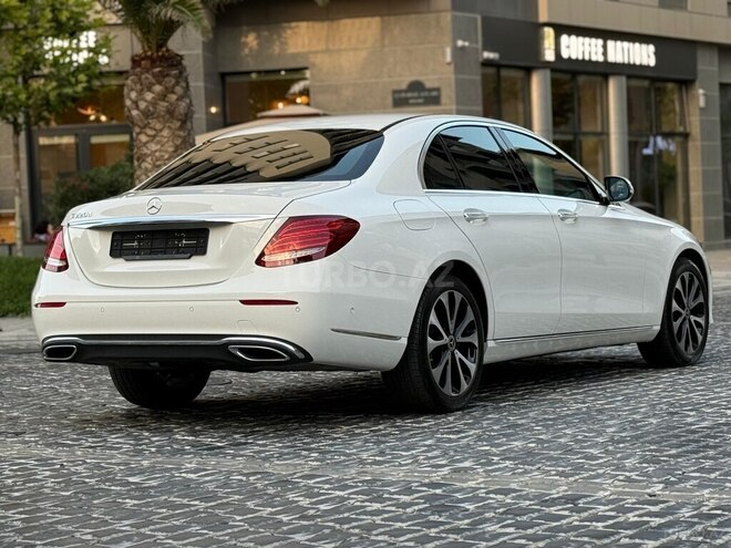 Mercedes E 200 d 2019, 111,000 km - 1.6 l - Bakı