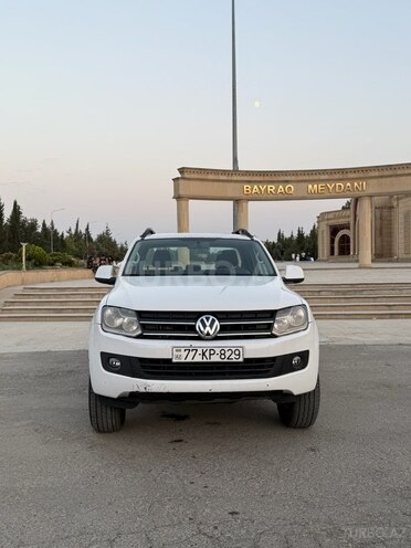Volkswagen Amarok 2012, 260,000 km - 2.0 l - Salyan