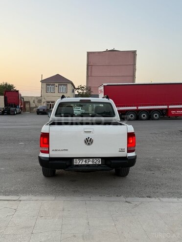 Volkswagen Amarok 2012, 260,000 km - 2.0 l - Salyan