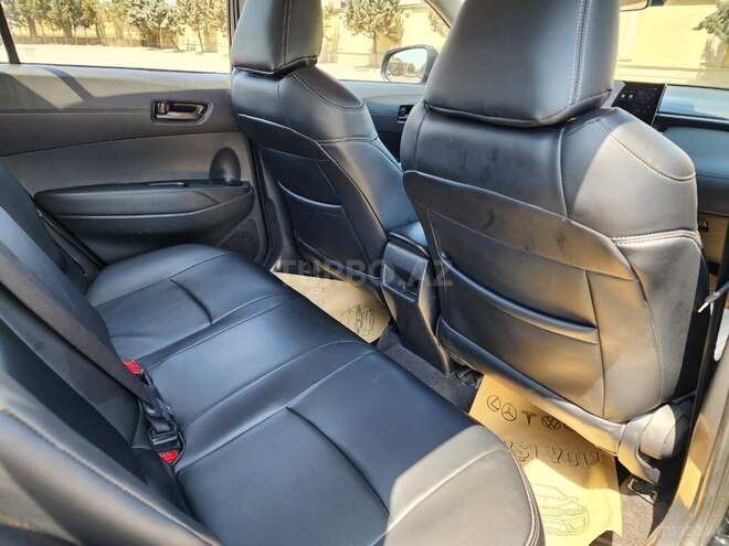 Toyota Corolla Cross 2023, 16,000 km - 2.0 l - Bakı