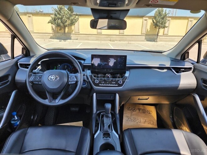 Toyota Corolla Cross 2023, 16,000 km - 2.0 l - Bakı
