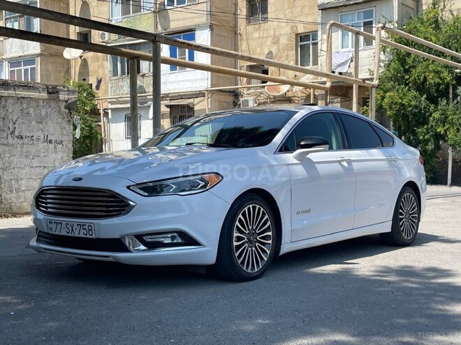 Ford Fusion (North America) 2018, 328,306 km - 2.0 l - Bakı