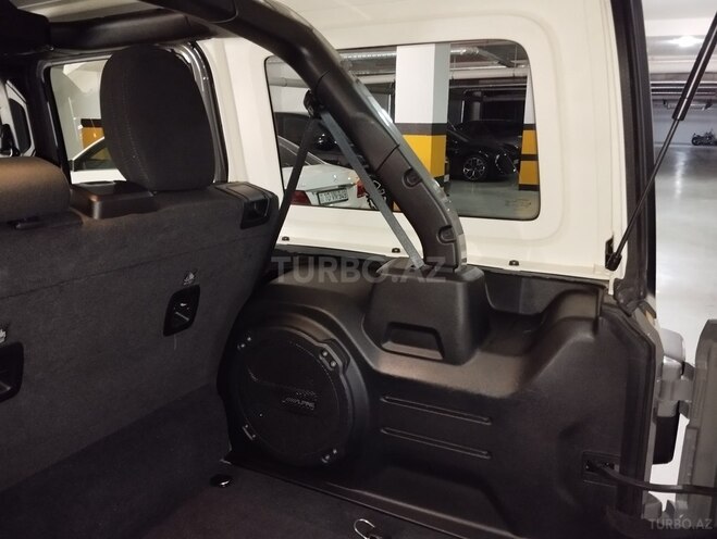 Jeep Wrangler 2023, 44,600 km - 2.0 l - Bakı