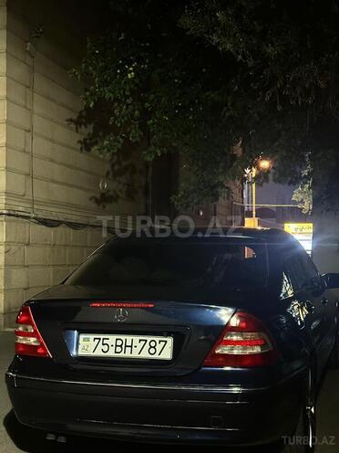 Mercedes C 200 2000, 286,000 km - 2.0 л - Bakı