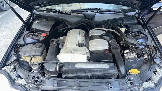 Mercedes C 200 2000, 286,000 km - 2.0 л - Bakı