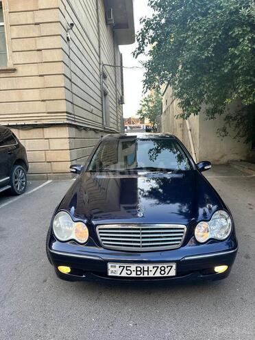 Mercedes C 200 2000, 286,000 km - 2.0 л - Bakı
