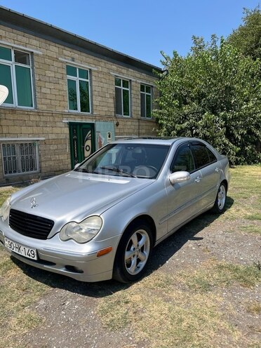 Mercedes C 240 2002, 395,000 km - 2.6 l - Bərdə
