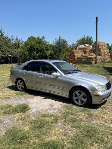 Mercedes C 240 2002, 395,000 km - 2.6 l - Bərdə