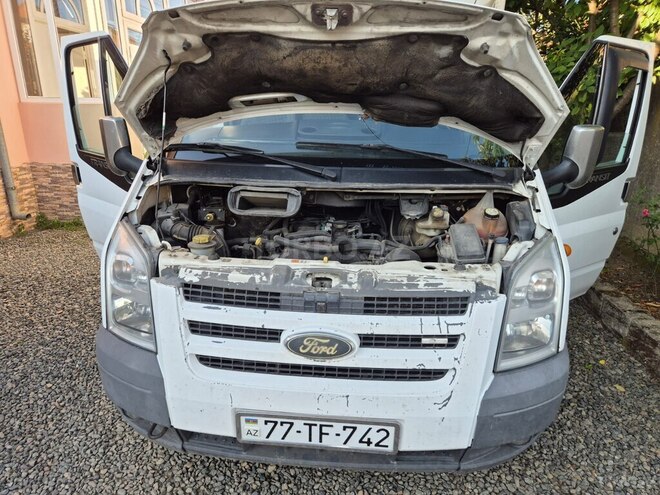 Ford Transit 2010, 462,000 km - 2.4 l - Lənkəran