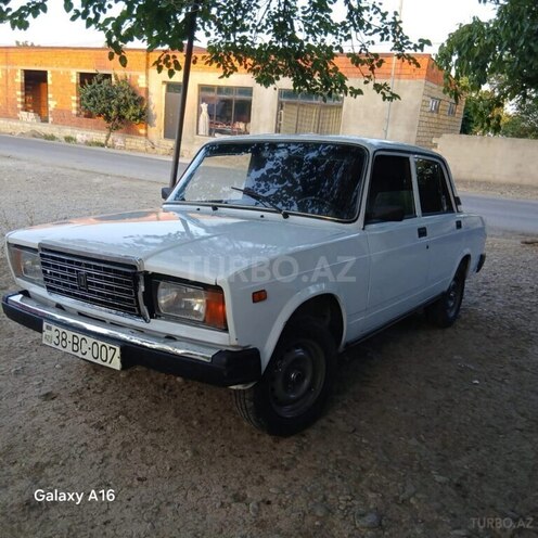 LADA (VAZ) 2107 2001, 90,000 km - 1.6 л - Qusar