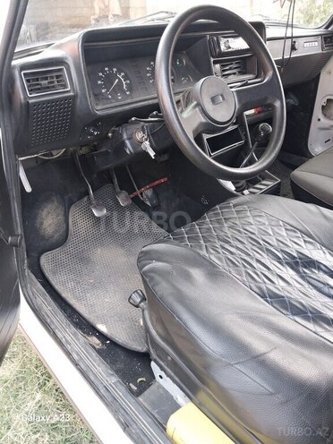 LADA (VAZ) 2107 2001, 90,000 km - 1.6 л - Qusar