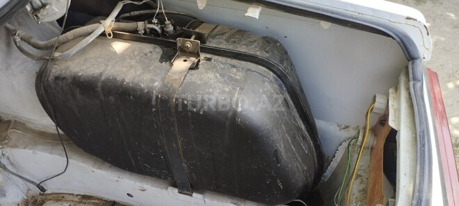 LADA (VAZ) 2107 2001, 90,000 km - 1.6 л - Qusar