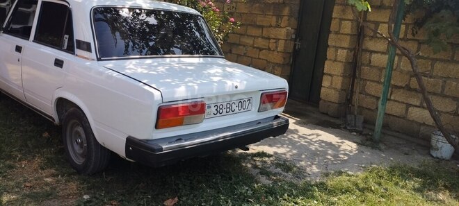 LADA (VAZ) 2107 2001, 90,000 km - 1.6 л - Qusar