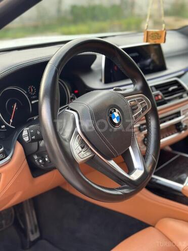 BMW 740Le 2018, 125,100 km - 2.0 l - Bakı