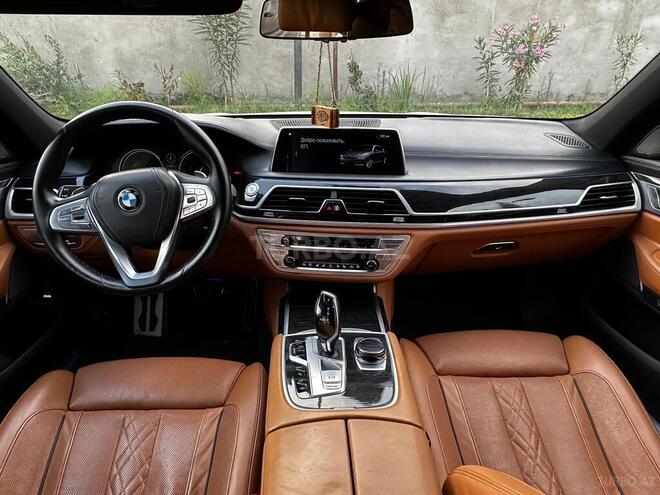 BMW 740Le 2018, 125,100 km - 2.0 l - Bakı
