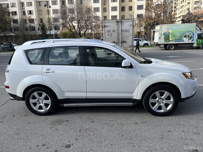 Mitsubishi Outlander 2007, 125,000 km - 2.4 л - Bakı