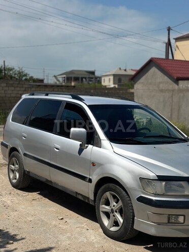 Mitsubishi  2001, 326,780 km - 2.4 l - Bakı