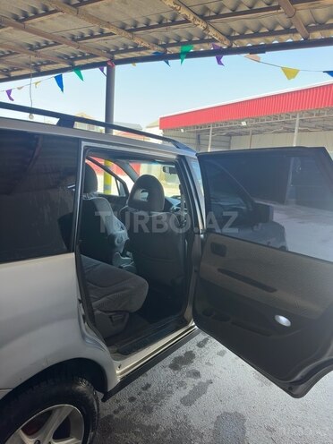 Mitsubishi  2001, 326,780 km - 2.4 l - Bakı