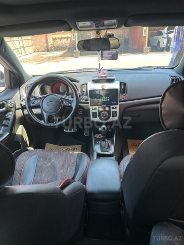 Kia Cerato 2011, 290,000 km - 2.0 l - Bakı