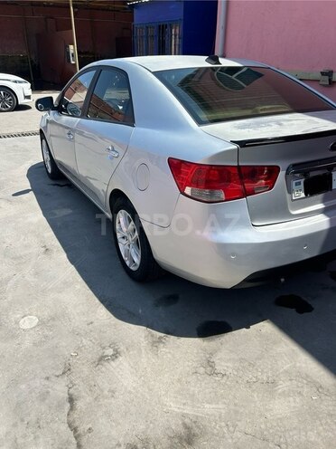 Kia Cerato 2011, 290,000 km - 2.0 l - Bakı
