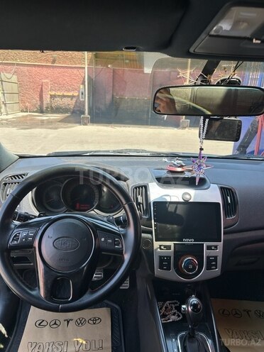 Kia Cerato 2011, 290,000 km - 2.0 l - Bakı