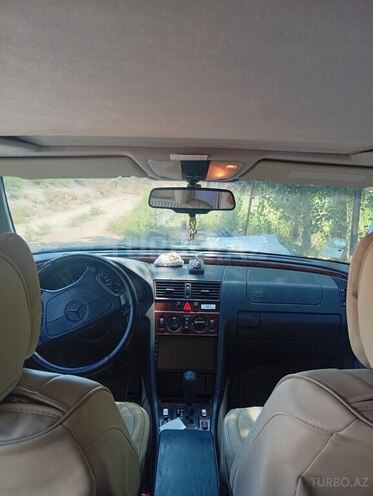 Mercedes C 180 1996, 440,000 km - 1.8 l - Salyan
