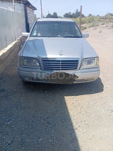 Mercedes C 180 1996, 440,000 km - 1.8 l - Salyan