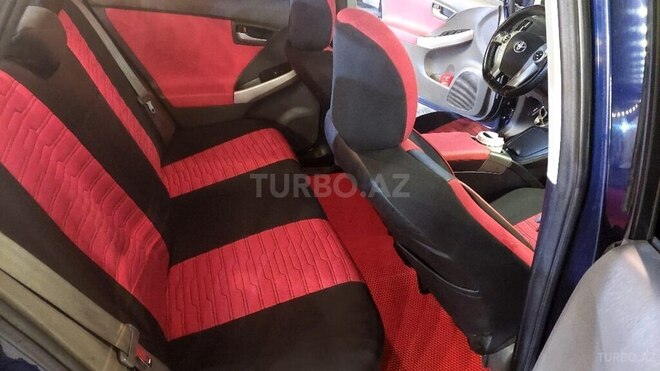 Toyota Prius 2013, 328,000 km - 1.8 l - Bakı