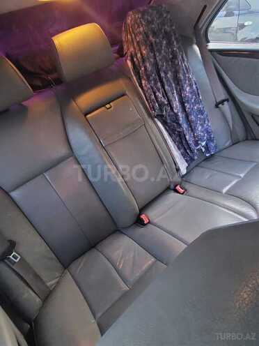 Mercedes E 240 1999, 300,000 km - 2.4 l - Bakı