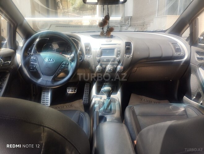 Kia Forte 2015, 200,000 km - 1.6 l - Bakı