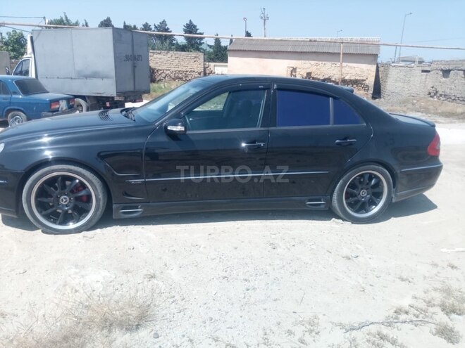 Mercedes E 240 2002, 251,000 km - 2.6 l - Bakı