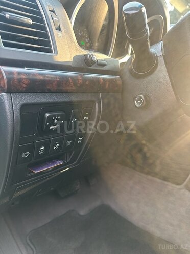 Toyota Land Cruiser 2012, 178,000 km - 4.6 л - Bakı