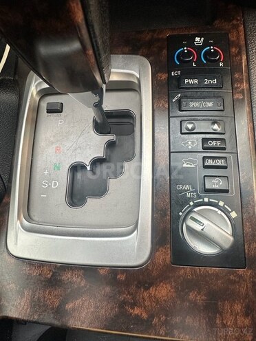 Toyota Land Cruiser 2012, 178,000 km - 4.6 л - Bakı