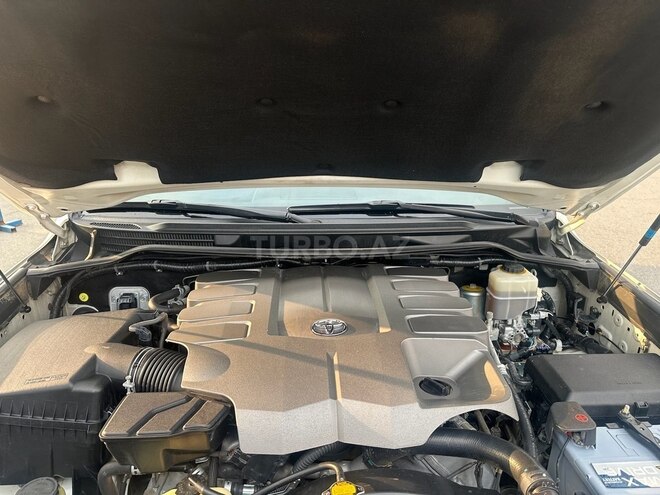 Toyota Land Cruiser 2012, 178,000 km - 4.6 л - Bakı