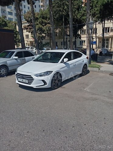 Hyundai Avante 2016, 131,000 km - 1.6 l - Bakı