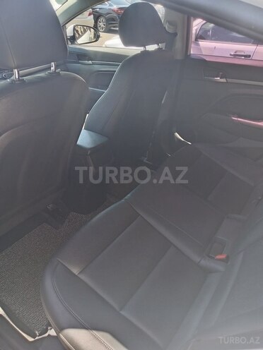 Hyundai Avante 2016, 131,000 km - 1.6 l - Bakı