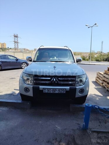 Mitsubishi Pajero 2007, 172,202 km - 3.0 л - Bakı