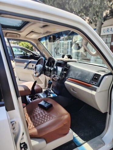 Mitsubishi Pajero 2007, 172,202 km - 3.0 л - Bakı