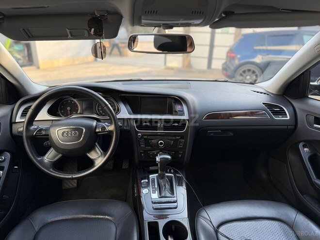 Audi A4 2014, 199,600 km - 1.8 l - Bakı