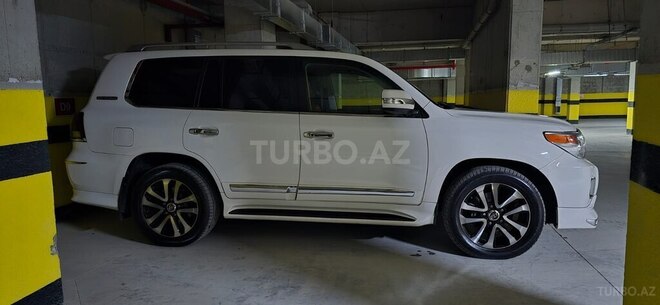 Toyota Land Cruiser 2011, 410,000 km - 4.5 l - Bakı