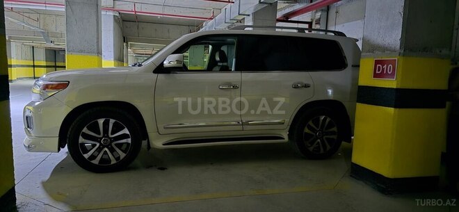 Toyota Land Cruiser 2011, 410,000 km - 4.5 l - Bakı