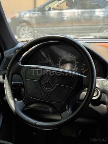 Mercedes C 230 1998, 300,000 km - 2.3 л - Bakı