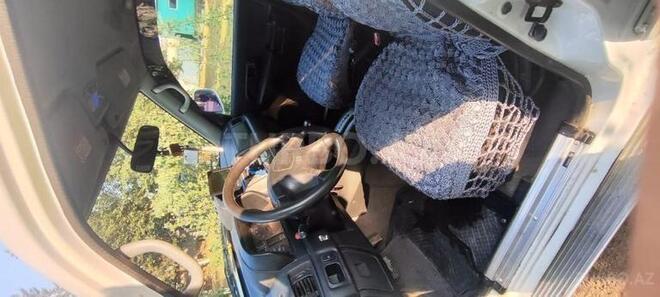 Mitsubishi Pajero io 2000, 330,000 km - 1.8 l - Cəlilabad