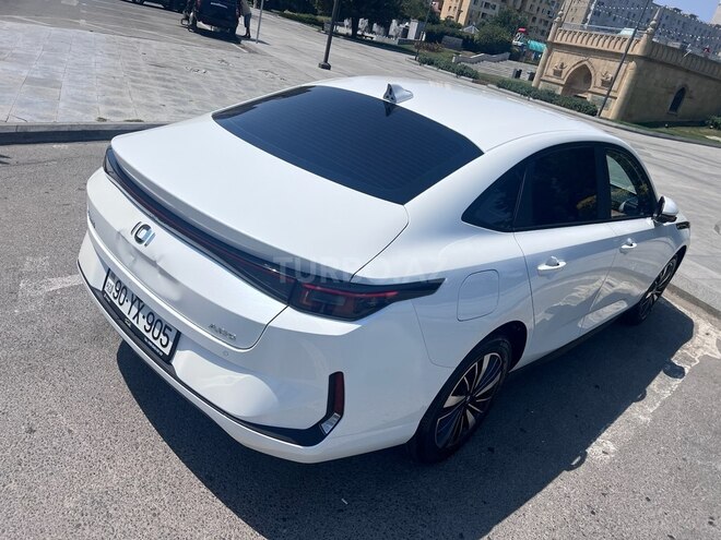 Changan Qiyuan A05 2024, 10,500 km - 1.5 л - Bakı