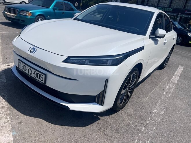 Changan Qiyuan A05 2024, 10,500 km - 1.5 л - Bakı