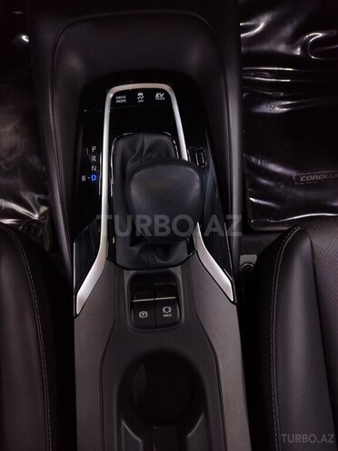 Toyota Corolla 2024, 16,000 km - 1.8 л - Sumqayıt