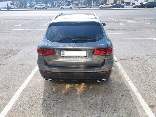 Mercedes GLC 200 4MATIC 2020, 27,300 km - 2.0 l - Bakı