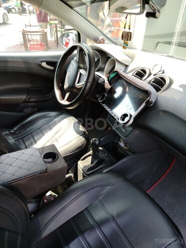 SEAT Ibiza 2009, 217,000 km - 1.2 l - Bakı