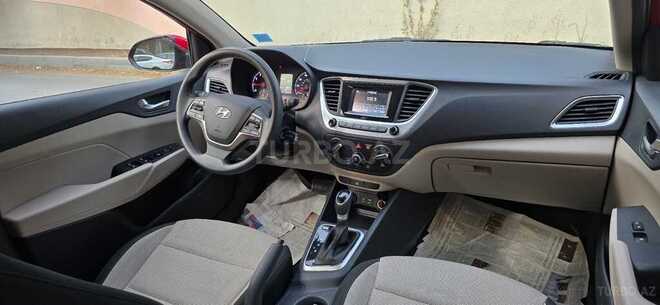 Hyundai Accent 2022, 68,995 km - 1.6 л - Bakı