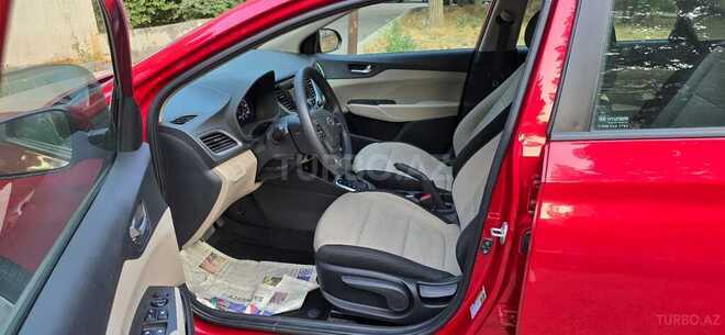 Hyundai Accent 2022, 68,995 km - 1.6 л - Bakı